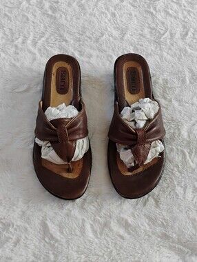 Born Brown Leather Thong Sandals